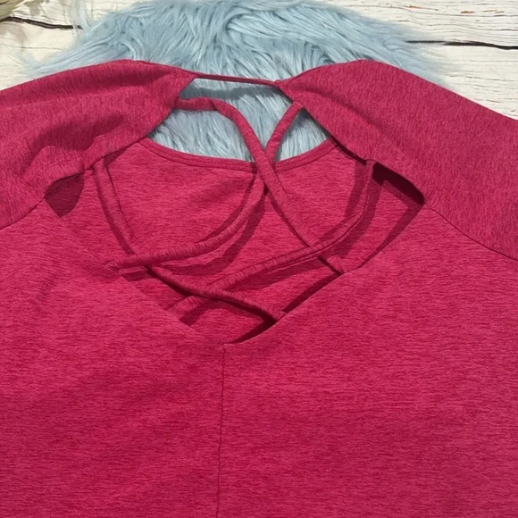 Beyond Yoga Spacedye Enlighten Cropped Pullover Top in Cranberry Heather - Picture 9 of 9